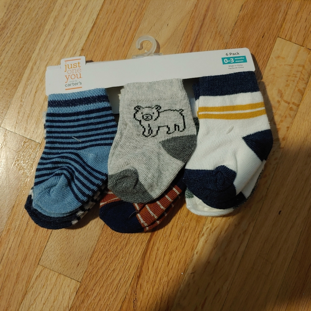 Carter baby sock 6-pack / 0-3 months / new and never used